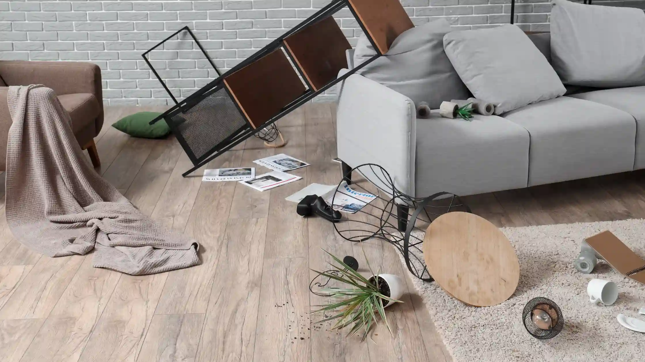 living room with disoriented furniture